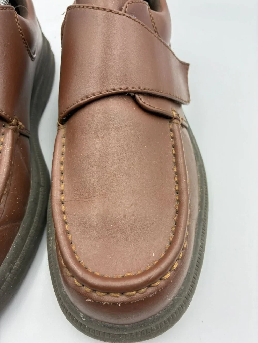 Softspots Mens Brown Velcro Loafers 8.5 Medium Moc Toe Comfort Casual Shoes
